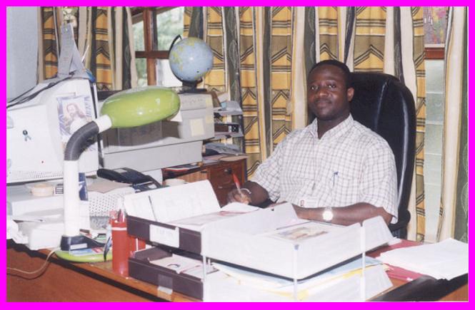 MR Maxime S.TOSSOU au .. Mes proches et moi - 